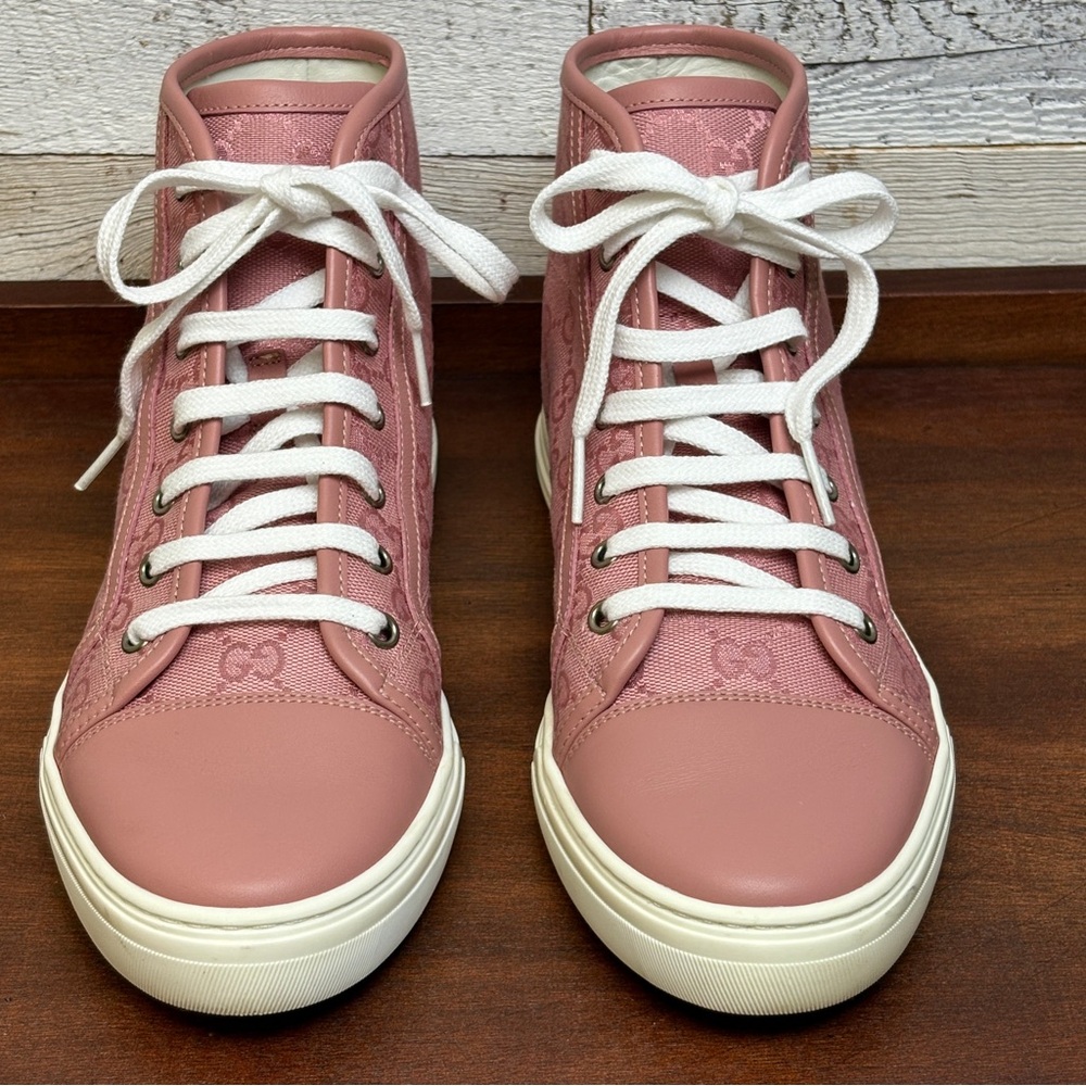 Gucci Pink GG Logo Canvas Sneakers Size 39 US 6 High Top 426186 Laces Classic